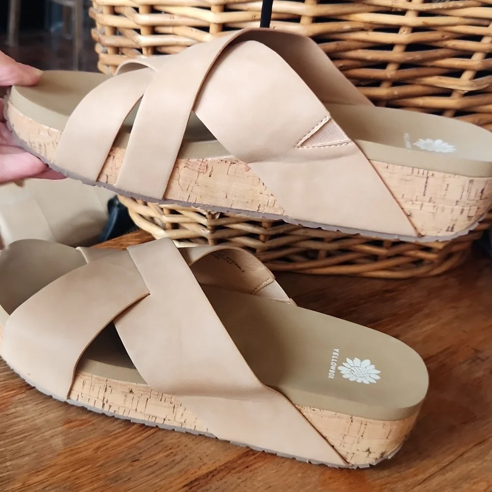 Yellow Box Bursa Sandals 9.5 Platform Wedges Wide Strappy Tan Cork‎